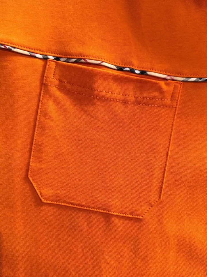  Burberry 巴宝莉25ss新款短袖圆领T恤，男女同款情侣款，定制260克100％双纱纯棉面料·定