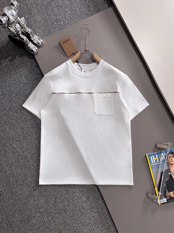  Burberry 巴宝莉25ss新款短袖圆领T恤，男女同款情侣款，定制260克100％双纱纯棉面料·定