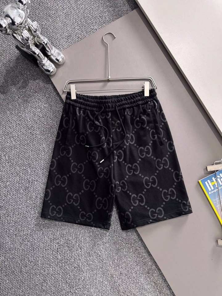  Gucci 古奇2025夏季最新品，同步有售，原单狠货，时尚休闲短裤，采用进口原版面料，顶级刺绣🪡工艺