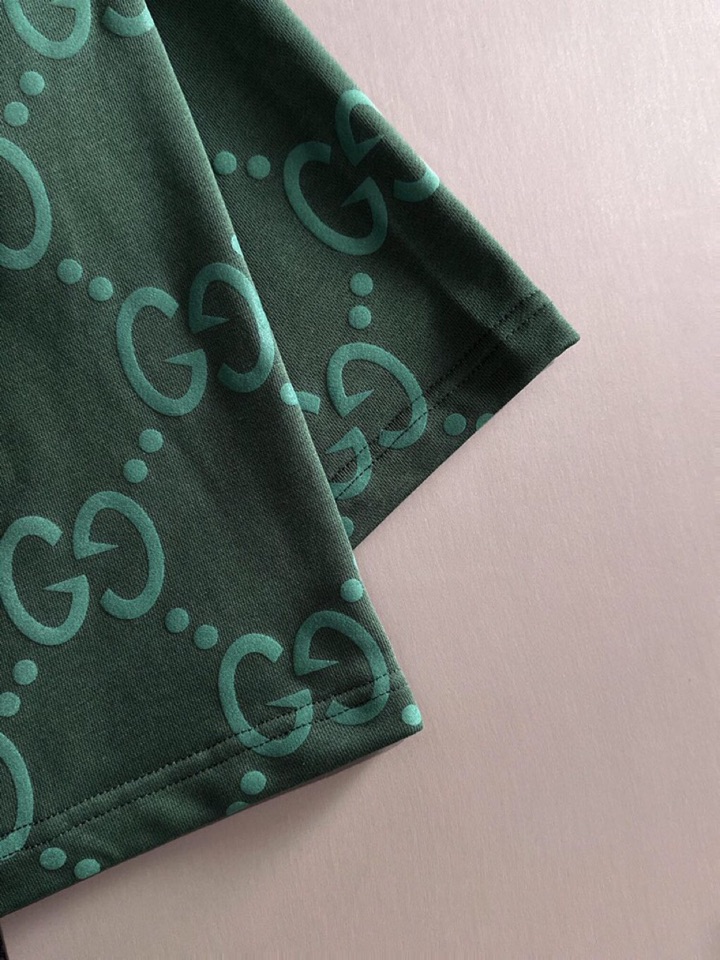  Gucci 古奇2025夏季最新品，同步有售，原单狠货，时尚休闲短裤，采用进口原版面料，顶级刺绣🪡工艺