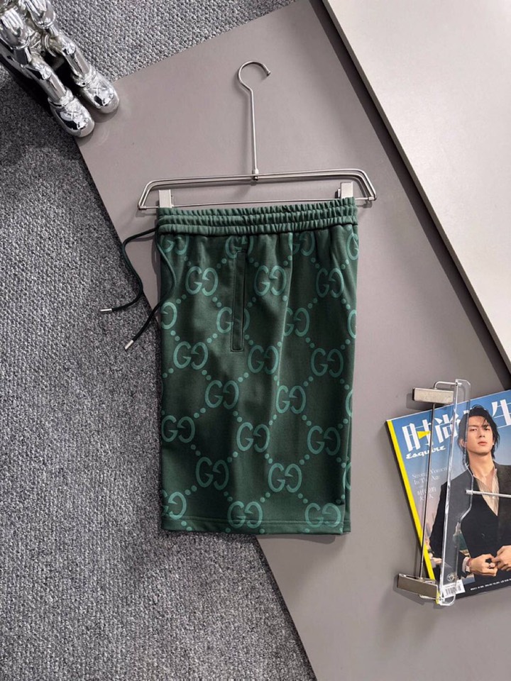  Gucci 古奇2025夏季最新品，同步有售，原单狠货，时尚休闲短裤，采用进口原版面料，顶级刺绣🪡工艺