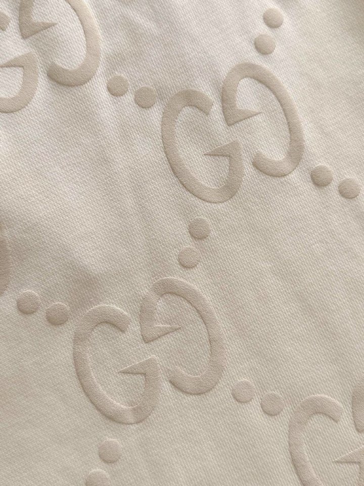  Gucci 古奇2025夏季最新品，同步有售，原单狠货，时尚休闲短裤，采用进口原版面料，顶级刺绣🪡工艺