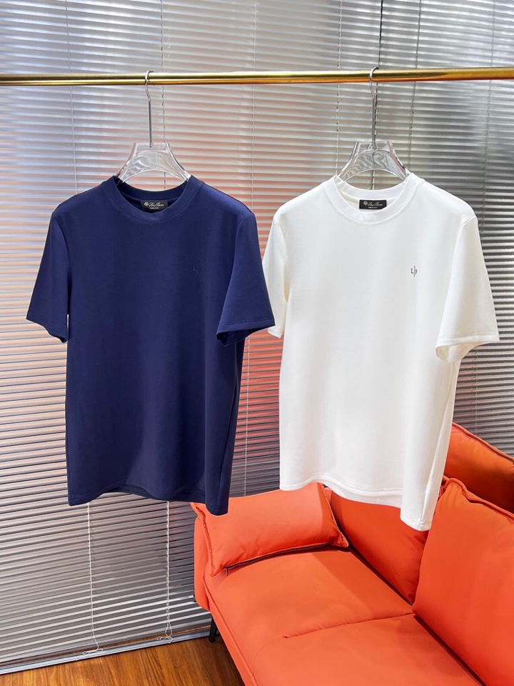  Loro Piana 诺悠翩雅lP🆕 新品时尚短袖圆领T恤，简约时尚老钱风单品设计，天丝棉+聚酯纤维面