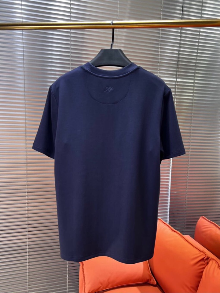  Loro Piana 诺悠翩雅lP🆕 新品时尚短袖圆领T恤，简约时尚老钱风单品设计，天丝棉+聚酯纤维面