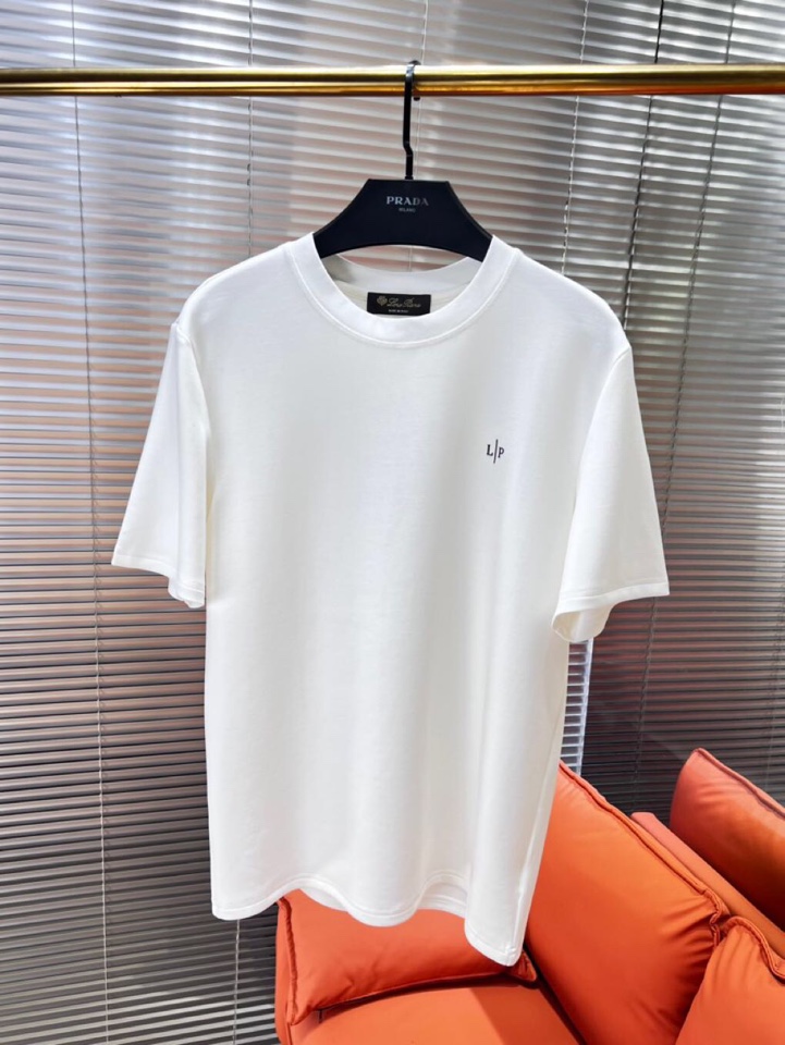  Loro Piana 诺悠翩雅lP🆕 新品时尚短袖圆领T恤，简约时尚老钱风单品设计，天丝棉+聚酯纤维面