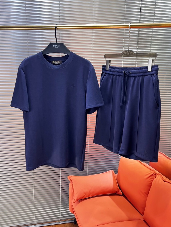  Loro Piana 诺悠翩雅lP🆕 新品时尚短裤圆领套装，简约时尚老钱风单品设计，天丝棉+聚酯纤维面