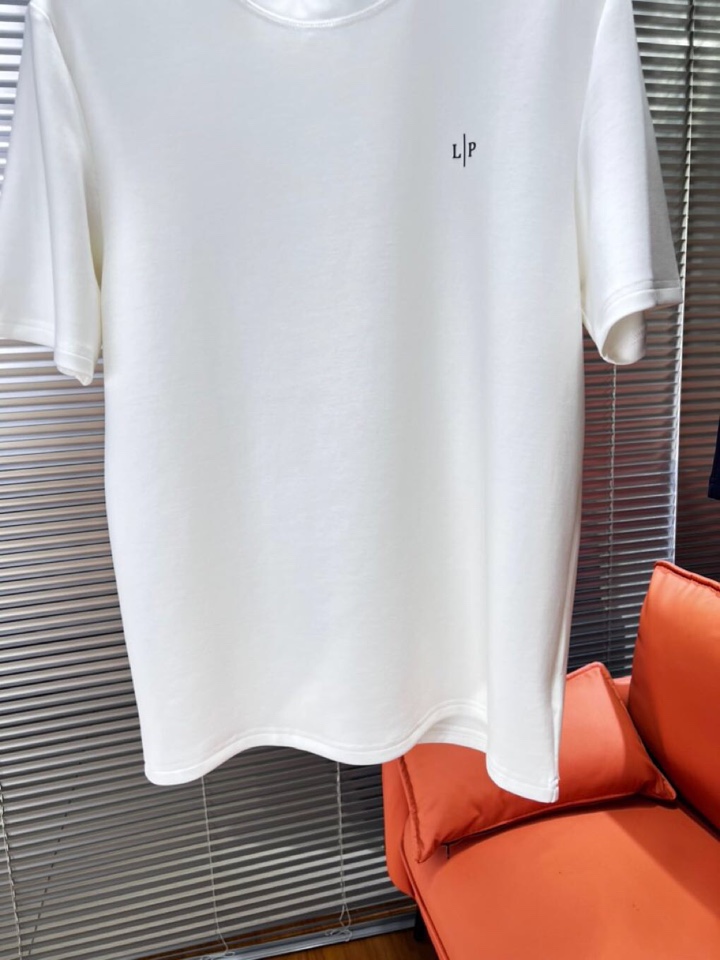  Loro Piana 诺悠翩雅lP🆕 新品时尚短裤圆领套装，简约时尚老钱风单品设计，天丝棉+聚酯纤维面