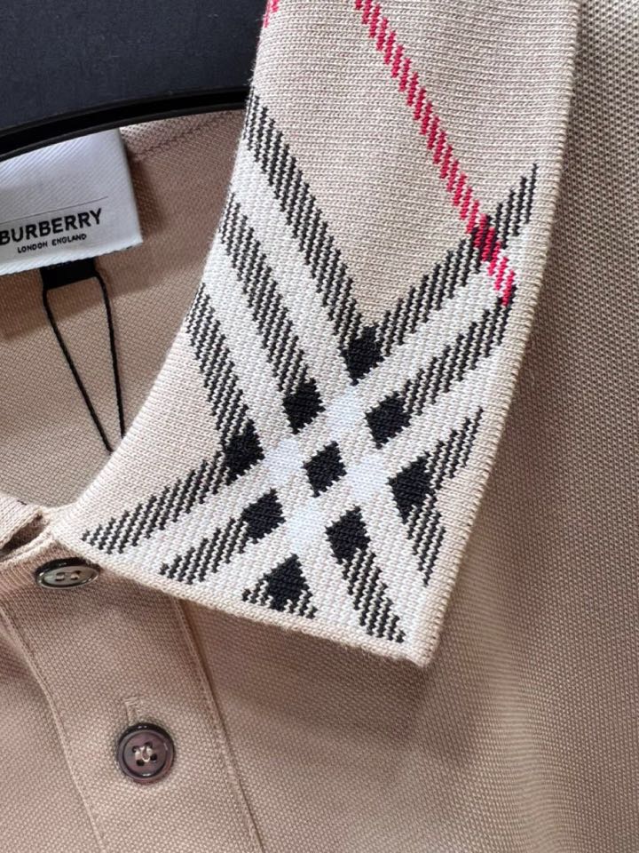  Burberry 巴宝莉25春夏新款男士撞色珠地网眼棉短袖翻领T恤Polo衫，原版珠地棉面料，可商务可