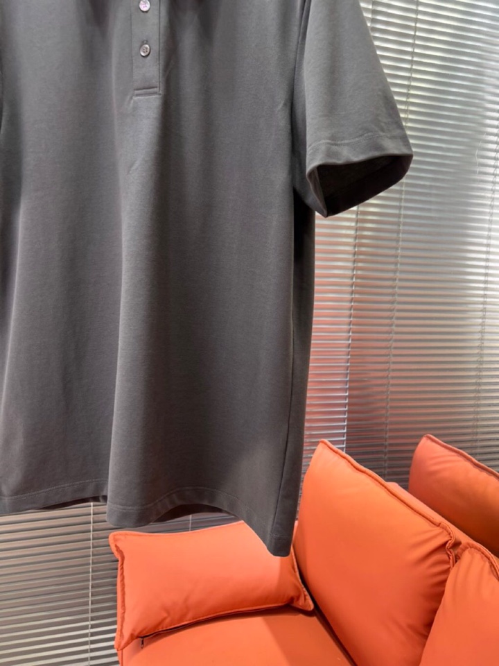  Burberry 巴宝莉25春夏新款男士撞色珠地网眼棉短袖翻领T恤Polo衫，原版珠地棉面料，可商务可