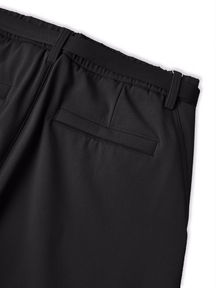  (Arcteryx）始祖鸟2025秋冬一条通勤休闲裤，轻户外与城市机能风融为一体的裤子。甄选用日本东丽