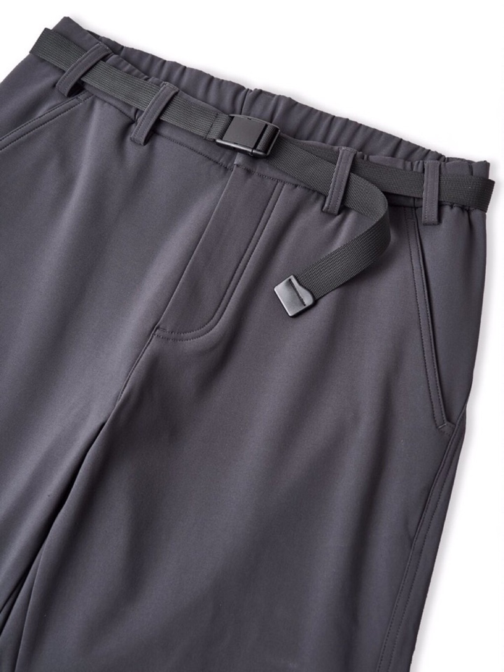  (Arcteryx）始祖鸟2025秋冬一条通勤休闲裤，轻户外与城市机能风融为一体的裤子。甄选用日本东丽