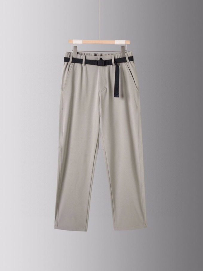  (Arcteryx）始祖鸟2025秋冬一条通勤休闲裤，轻户外与城市机能风融为一体的裤子。甄选用日本东丽