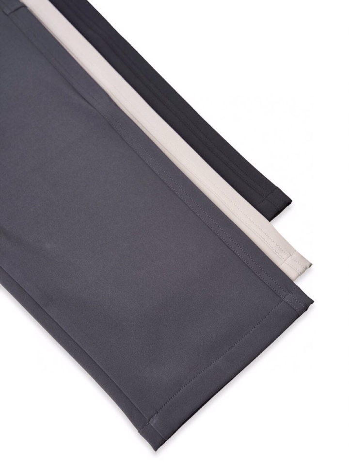  (Arcteryx）始祖鸟2025秋冬一条通勤休闲裤，轻户外与城市机能风融为一体的裤子。甄选用日本东丽