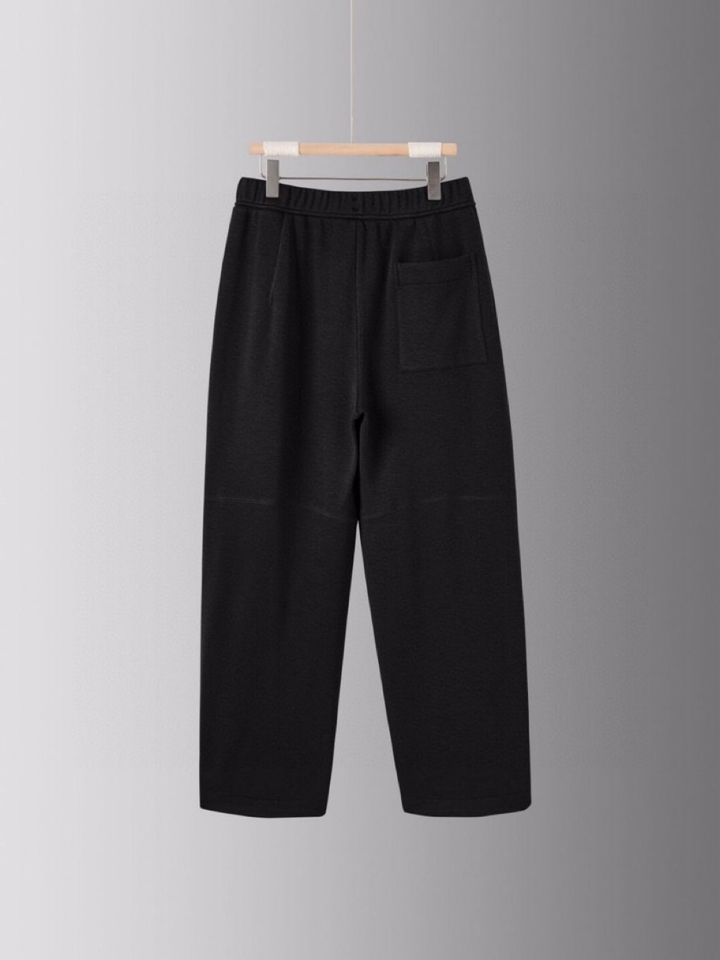  (Arcteryx）始祖鸟2025秋冬街头松弛的日系风休闲裤，注意细节与上身效果，以设计感与细节控吸引