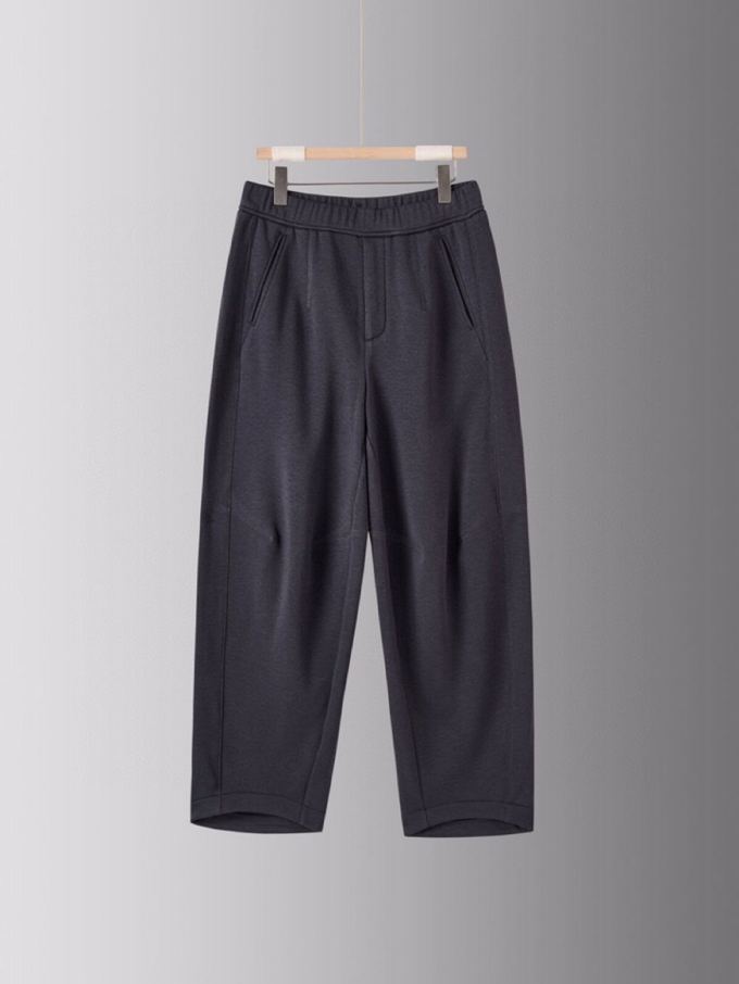  (Arcteryx）始祖鸟2025秋冬街头松弛的日系风休闲裤，注意细节与上身效果，以设计感与细节控吸引