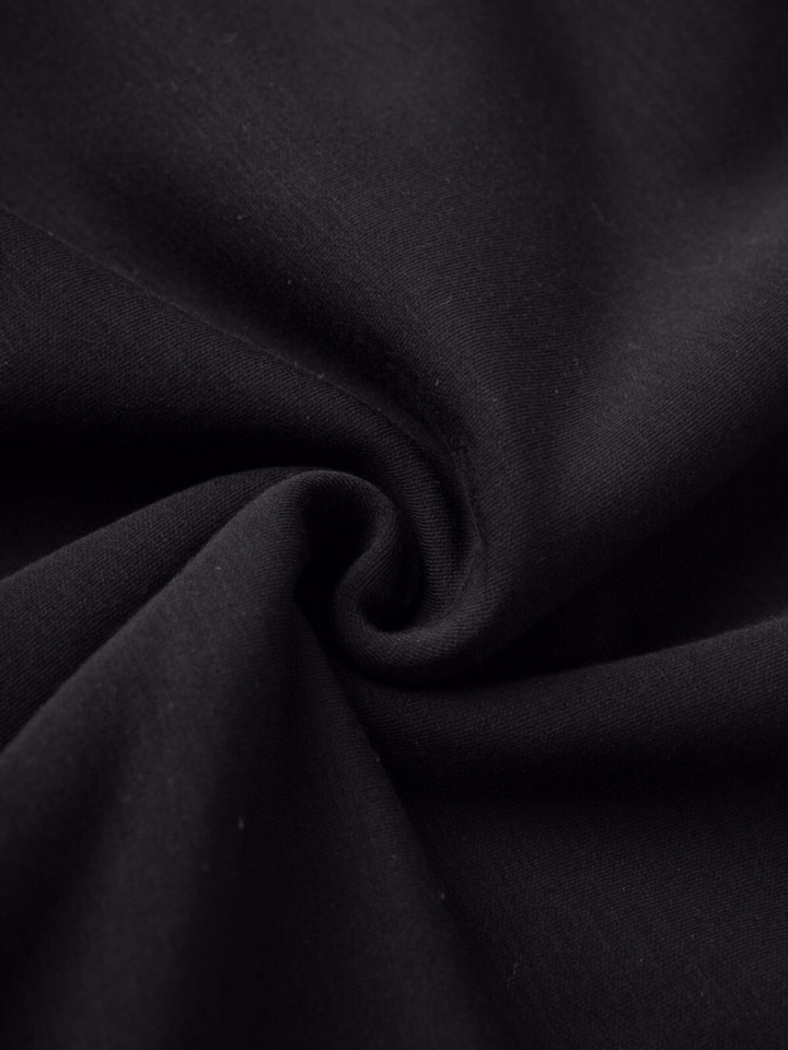  (Arcteryx）始祖鸟2025秋冬STUDIOUS TOKYO日本潮买店小立领卫衣。中性风高领设计