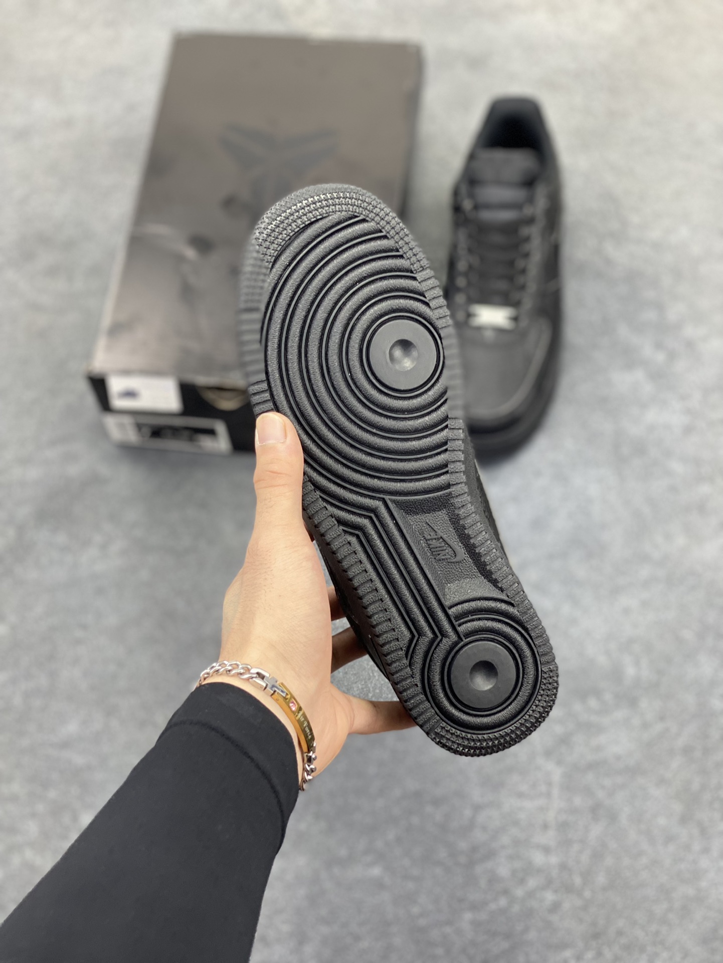 图片[5]-Nike Air Force 1 Low “Kobe Bryant”黑蛇纹科比限定 空军一号低帮休闲板鞋 原楦头原纸板 打造纯正空军版型#专注外贸渠道 全掌内置蜂窝气垫 #原盒配件 原厂中底钢印、拉帮完美 货号：IB0018-800 尺码：36 36.5 37.5 38 38.5 39 40 40.5 41 42 42.5 43 44 44.5 45-选品中心