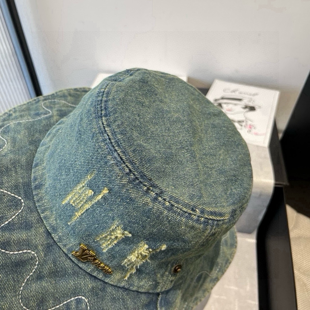 🆕

LV牛仔渔夫帽，头围57cm