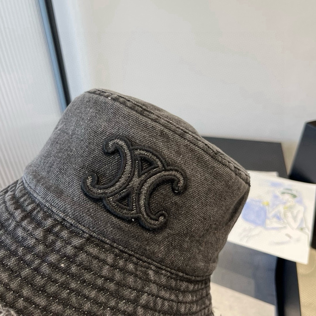 🆕

赛琳新款牛仔渔夫帽，头围57cm