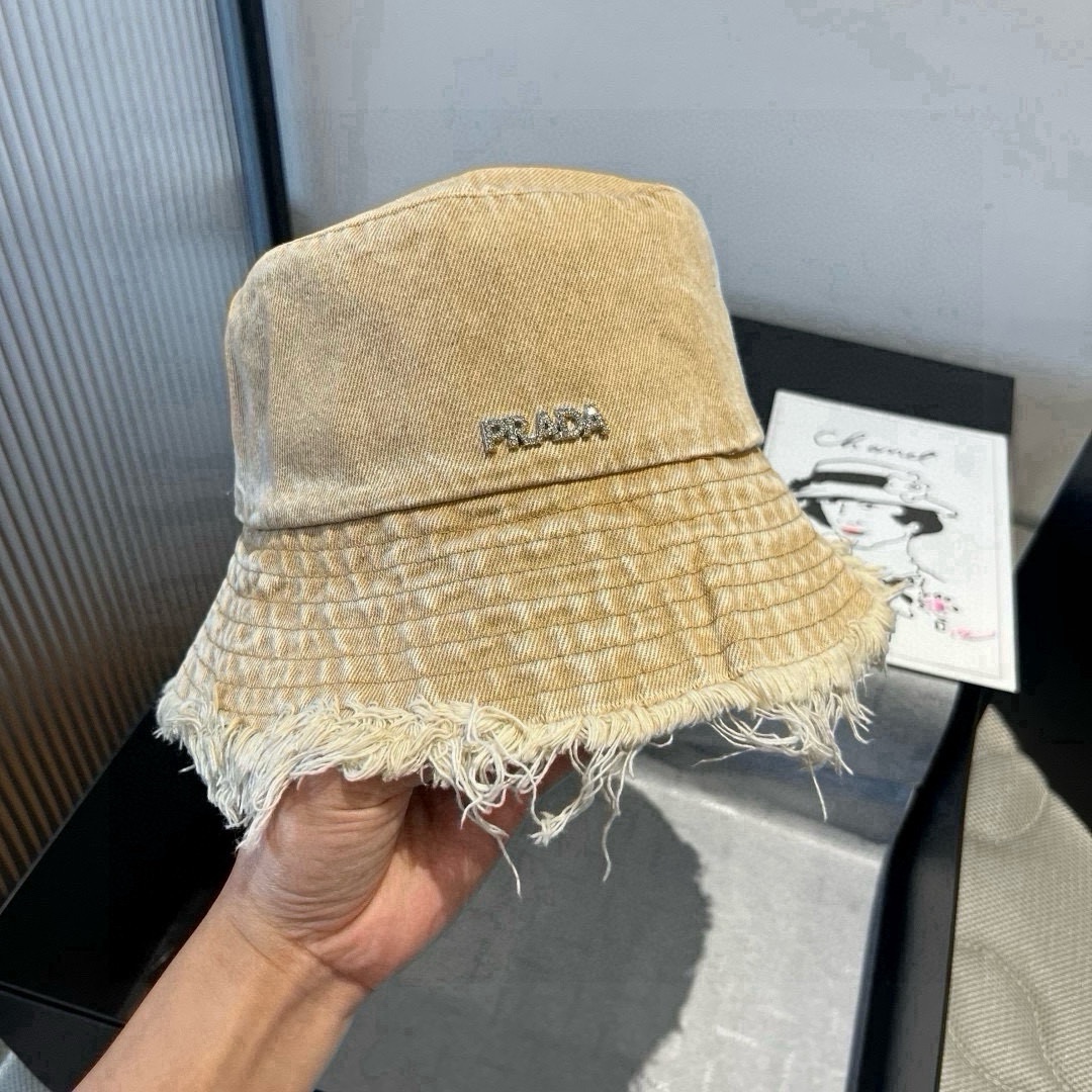 🆕

普拉达新款牛仔渔夫帽，头围57cm