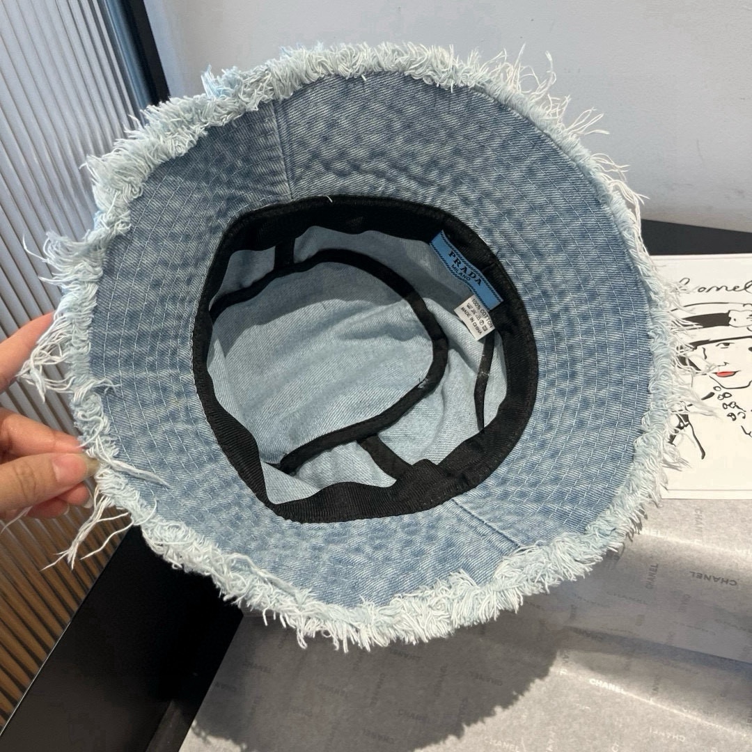 🆕

普拉达新款牛仔渔夫帽，头围57cm