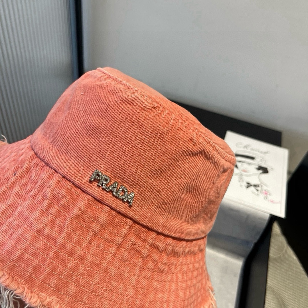 🆕

普拉达新款牛仔渔夫帽，头围57cm