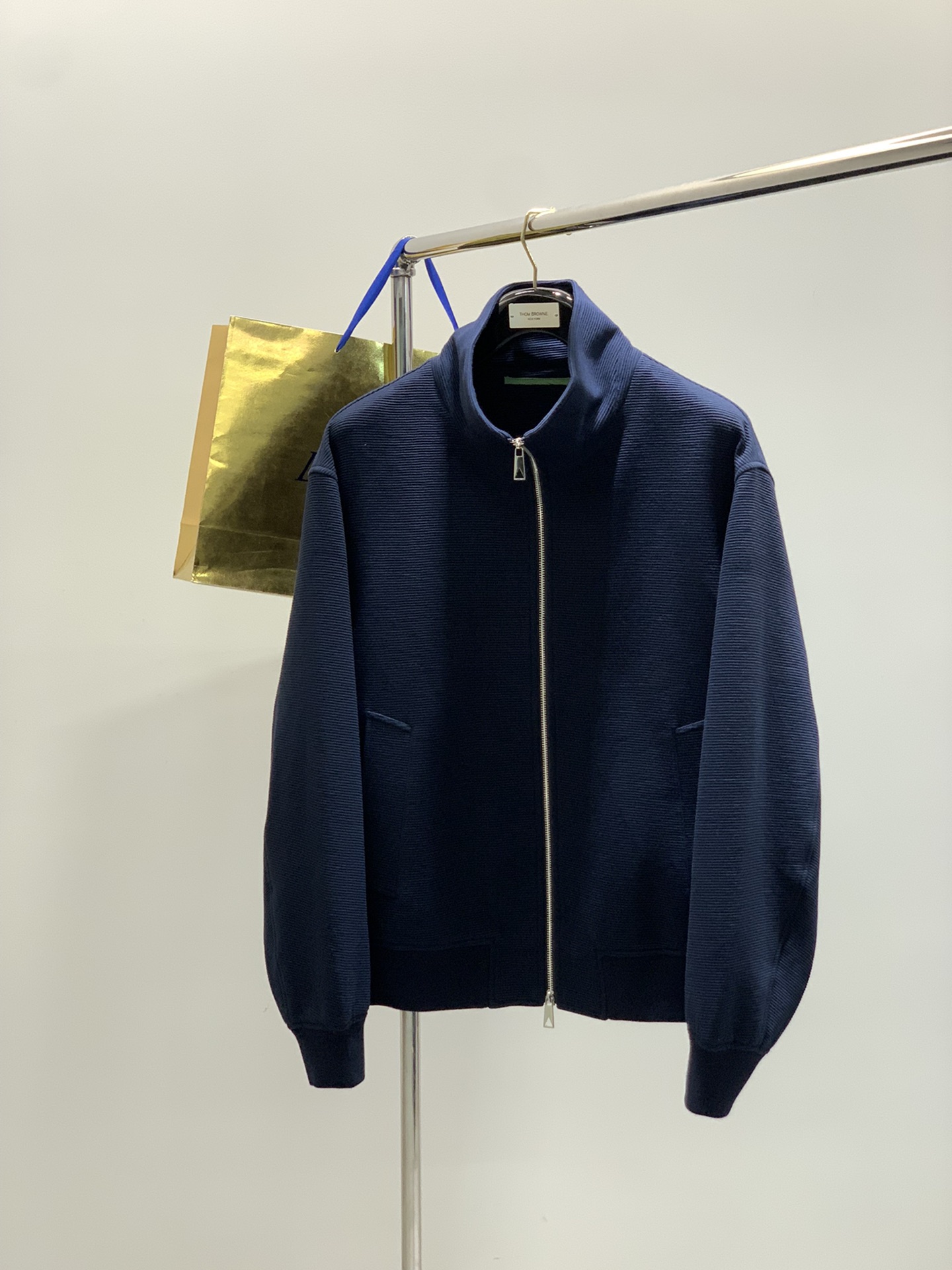 Veste Bomber Bottega Veneta Automne 2025, Confort et Style Premium