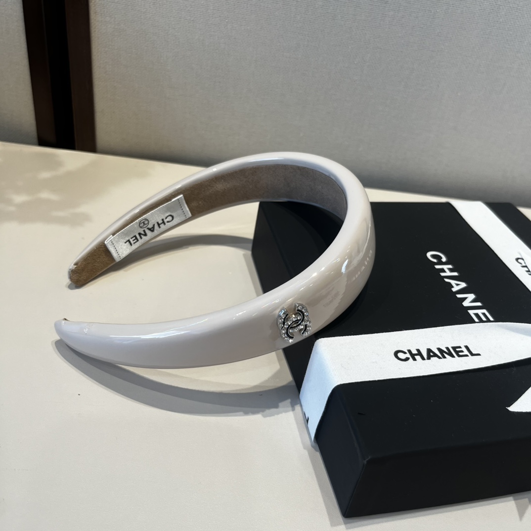 🆕

Chanel香奈儿发箍