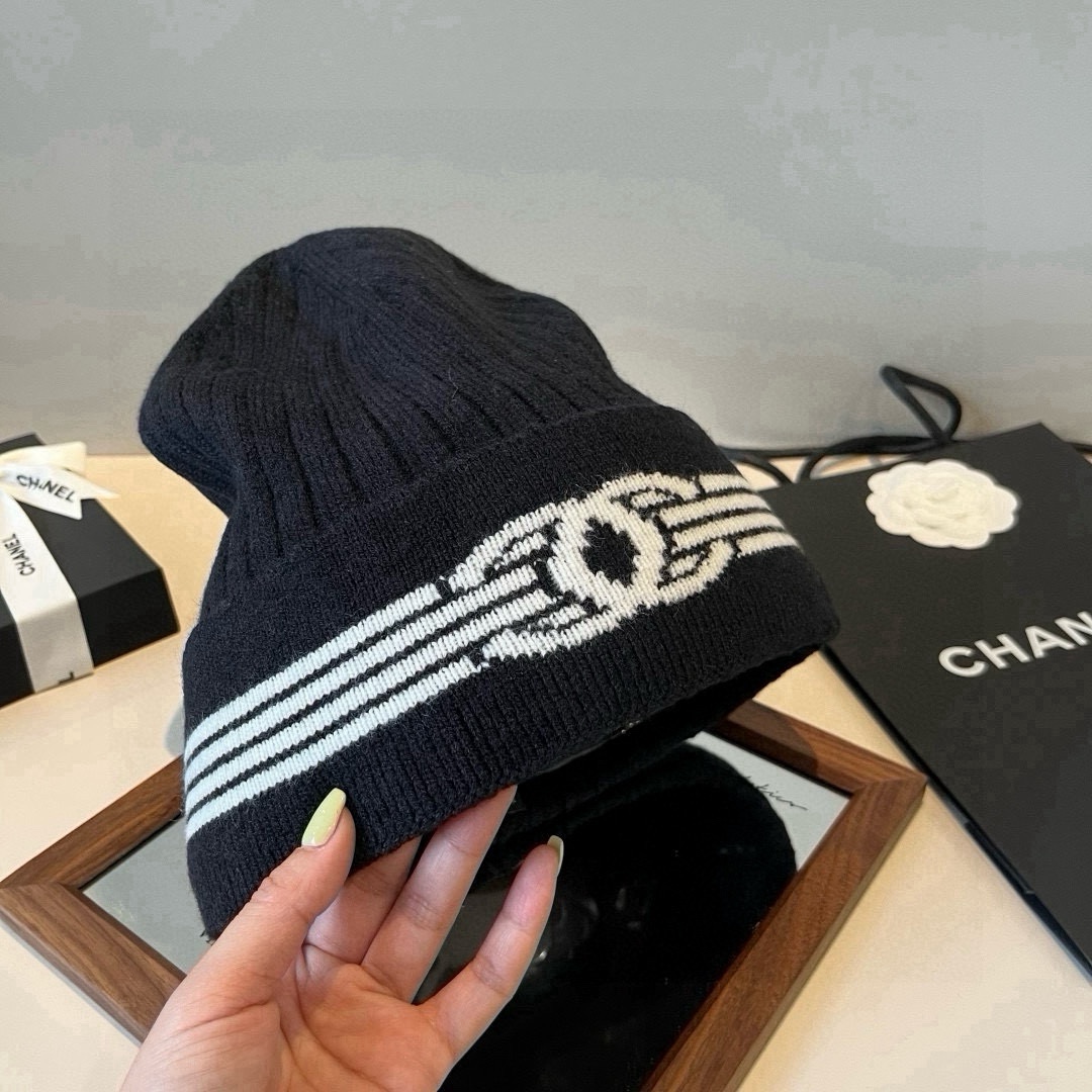 🆕

Chanel香奈儿针织毛线帽
