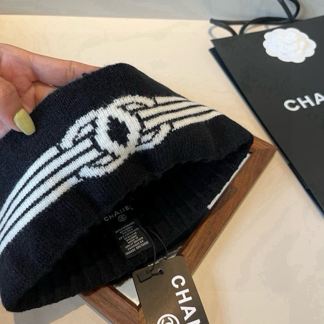 🆕

Chanel香奈儿针织毛线帽