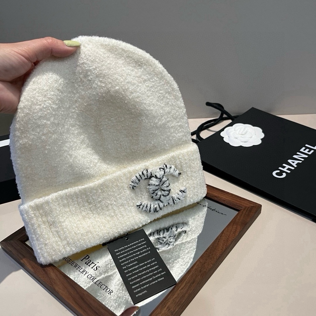 🆕

Chanel香奈儿针织毛线帽