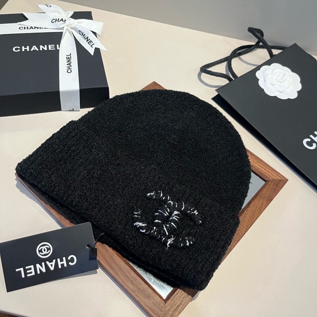 🆕

Chanel香奈儿针织毛线帽