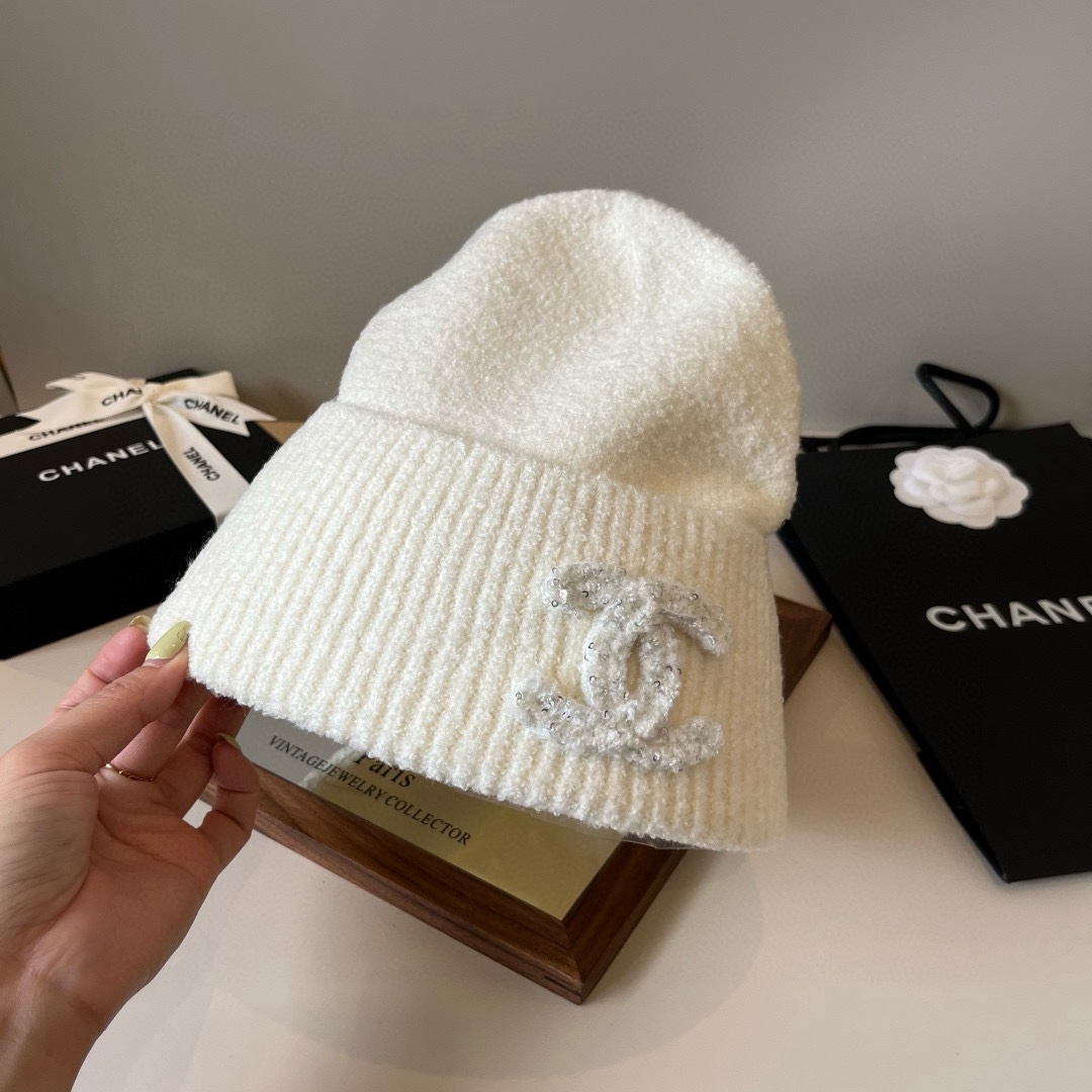 🆕

Chanel香奈儿针织毛线帽