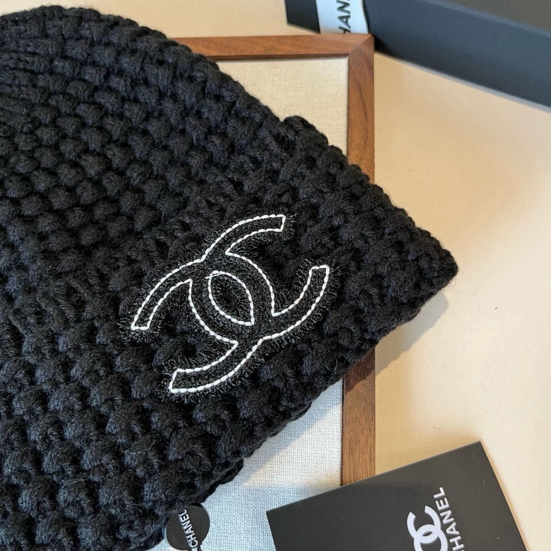 🆕

Chanel香奈儿针织毛线帽