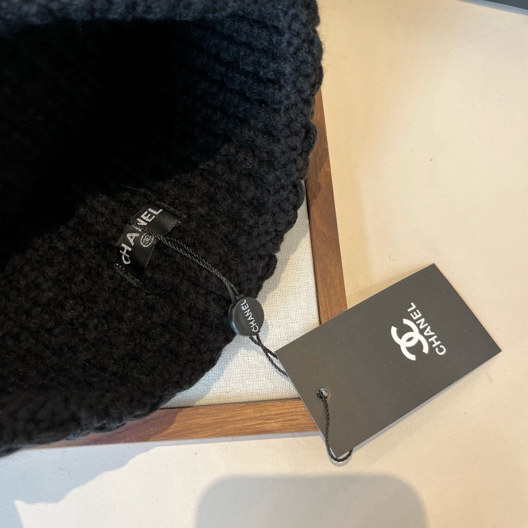 🆕

Chanel香奈儿针织毛线帽