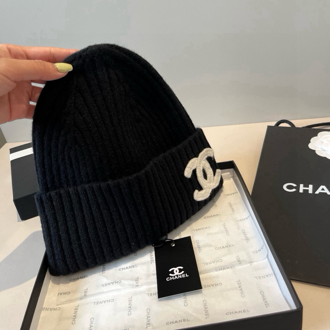 🆕

Chanel香奈儿针织毛线帽