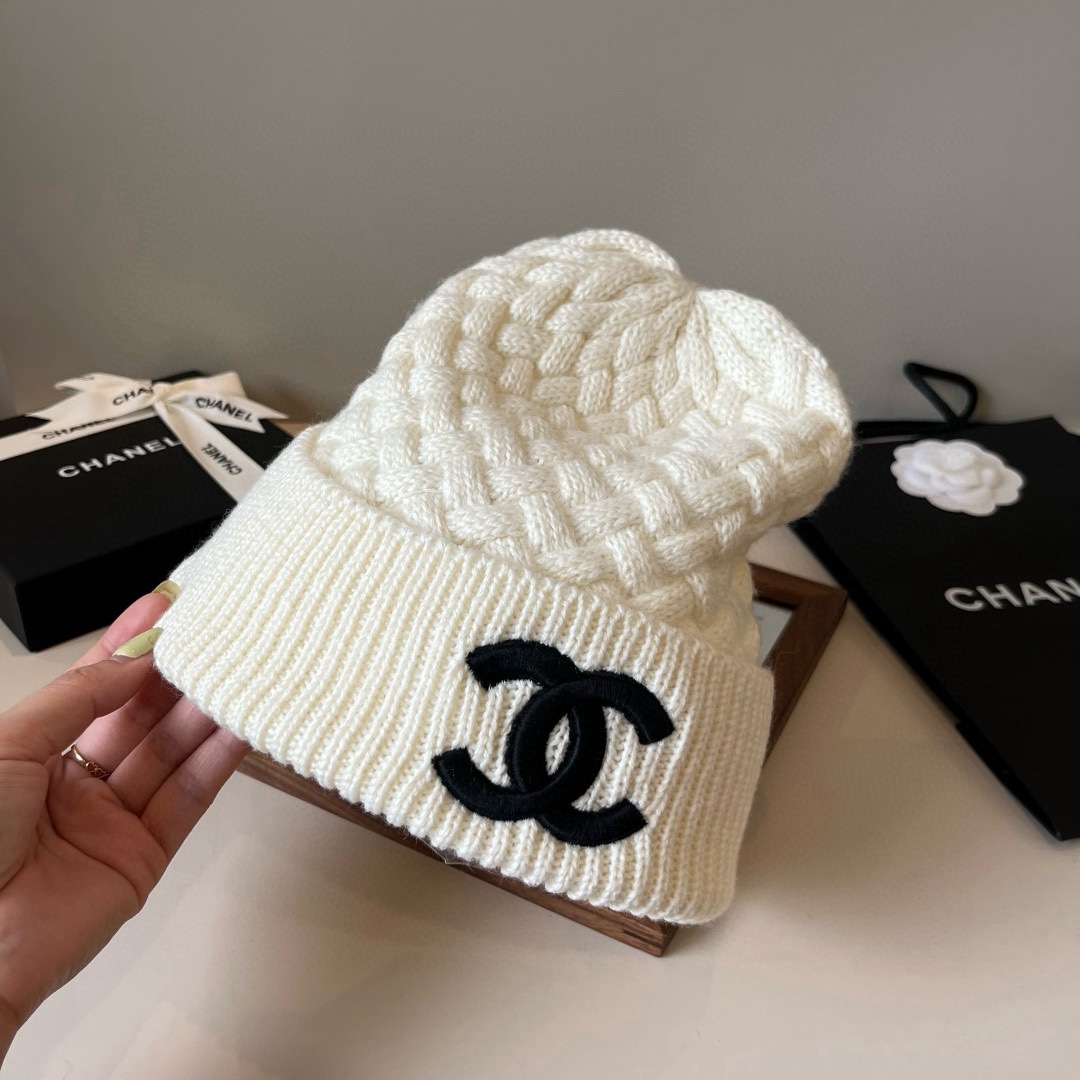 🆕

Chanel香奈儿针织毛线帽