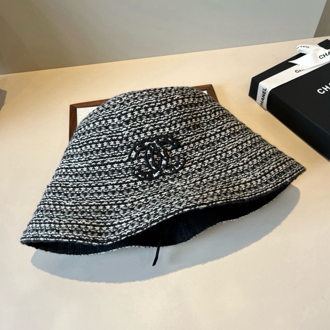 🆕

Chanel香奈儿新款渔夫帽，头围57cm