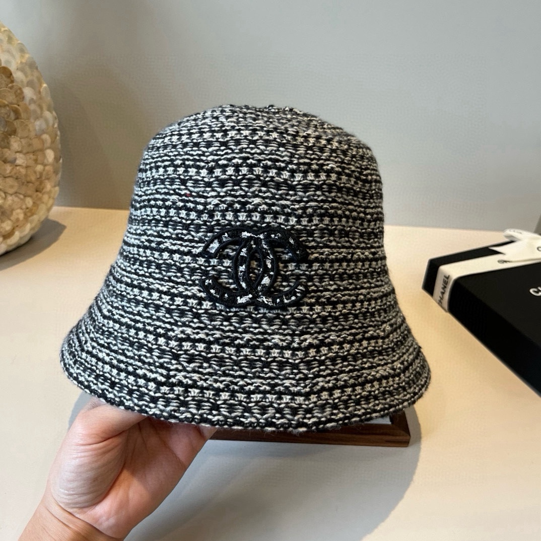 🆕

Chanel香奈儿新款渔夫帽，头围57cm