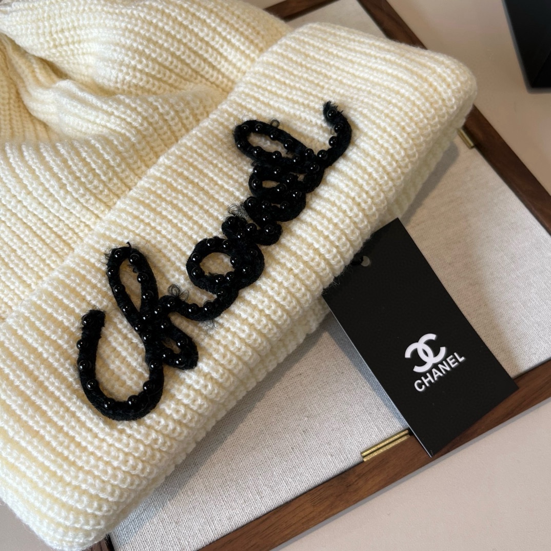 🆕

Chanel香奈儿针织毛线帽