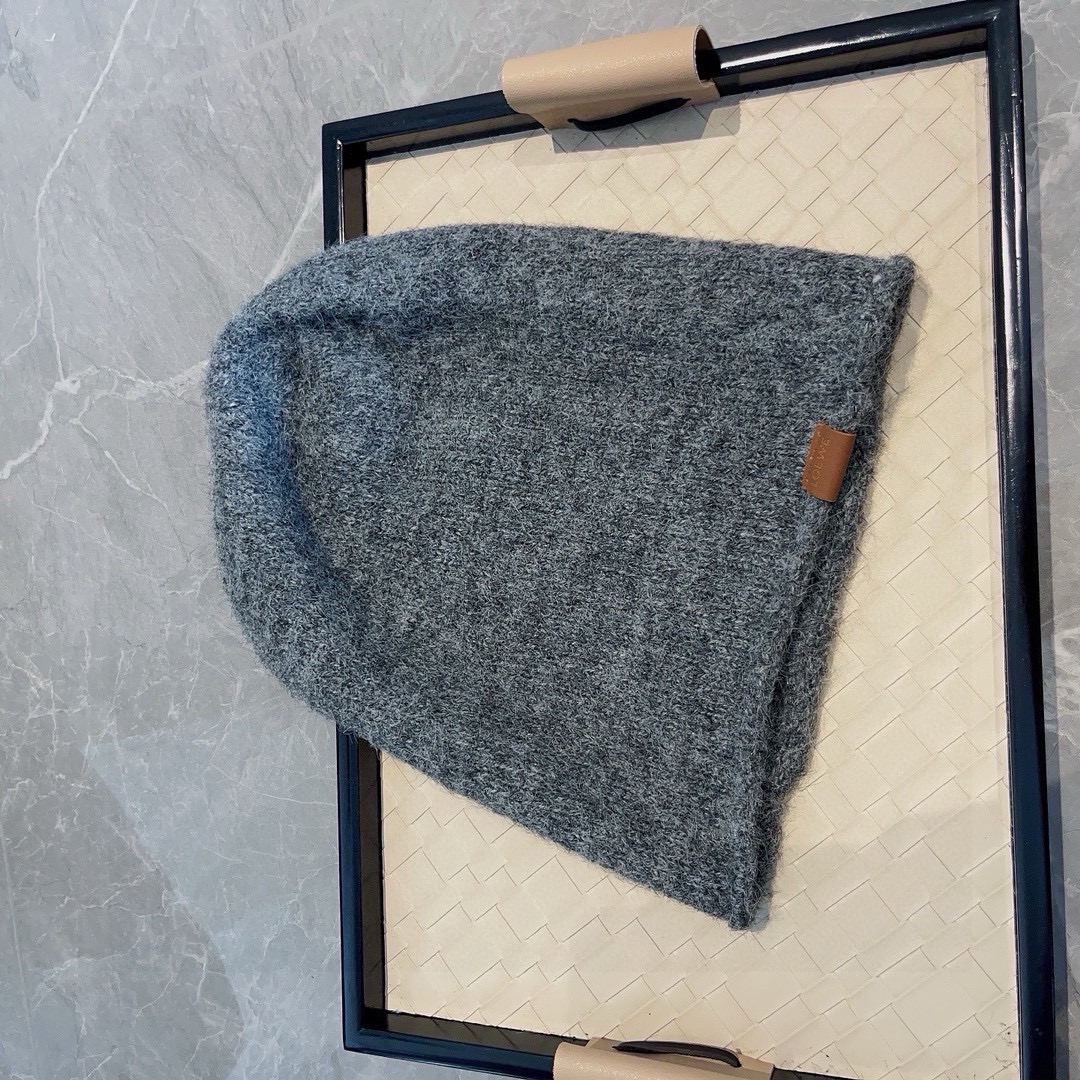 🆕
LOEWE罗意威秋冬新款毛线帽，嘻哈风针织帽，男女款毛线帽 4个色