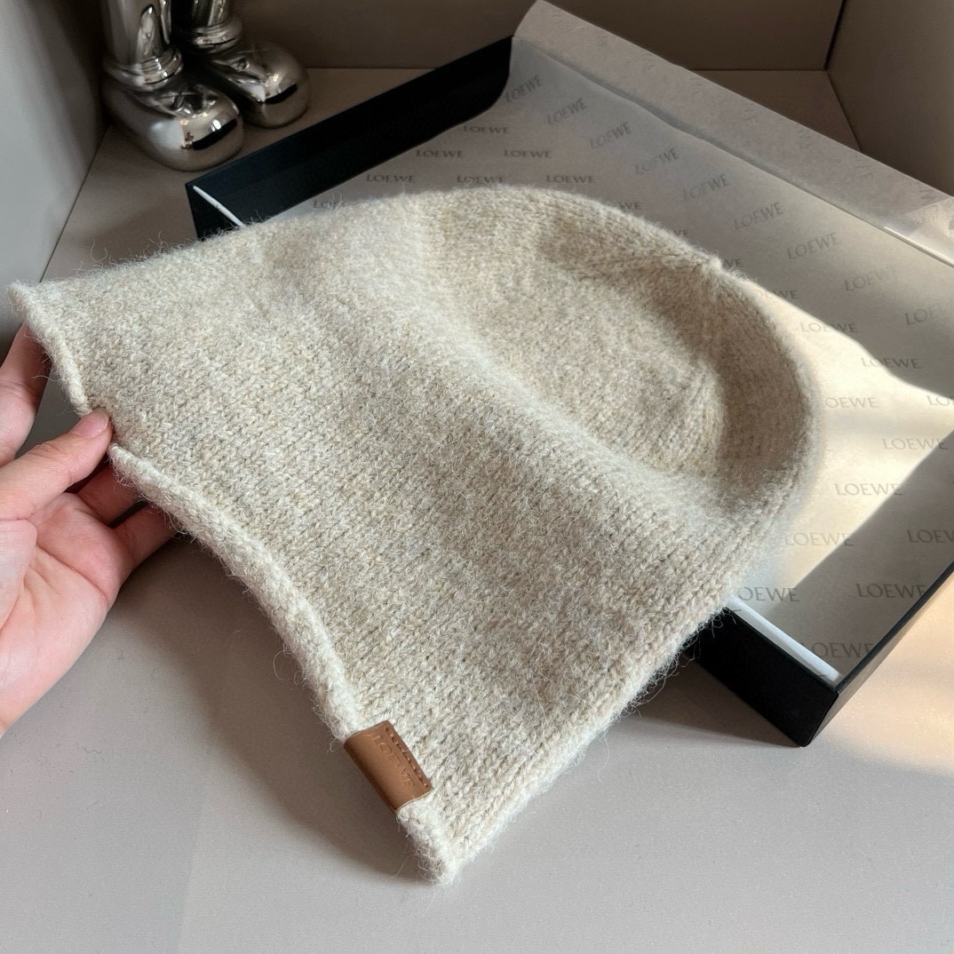 🆕
LOEWE罗意威秋冬新款毛线帽，嘻哈风针织帽，男女款毛线帽 4个色
