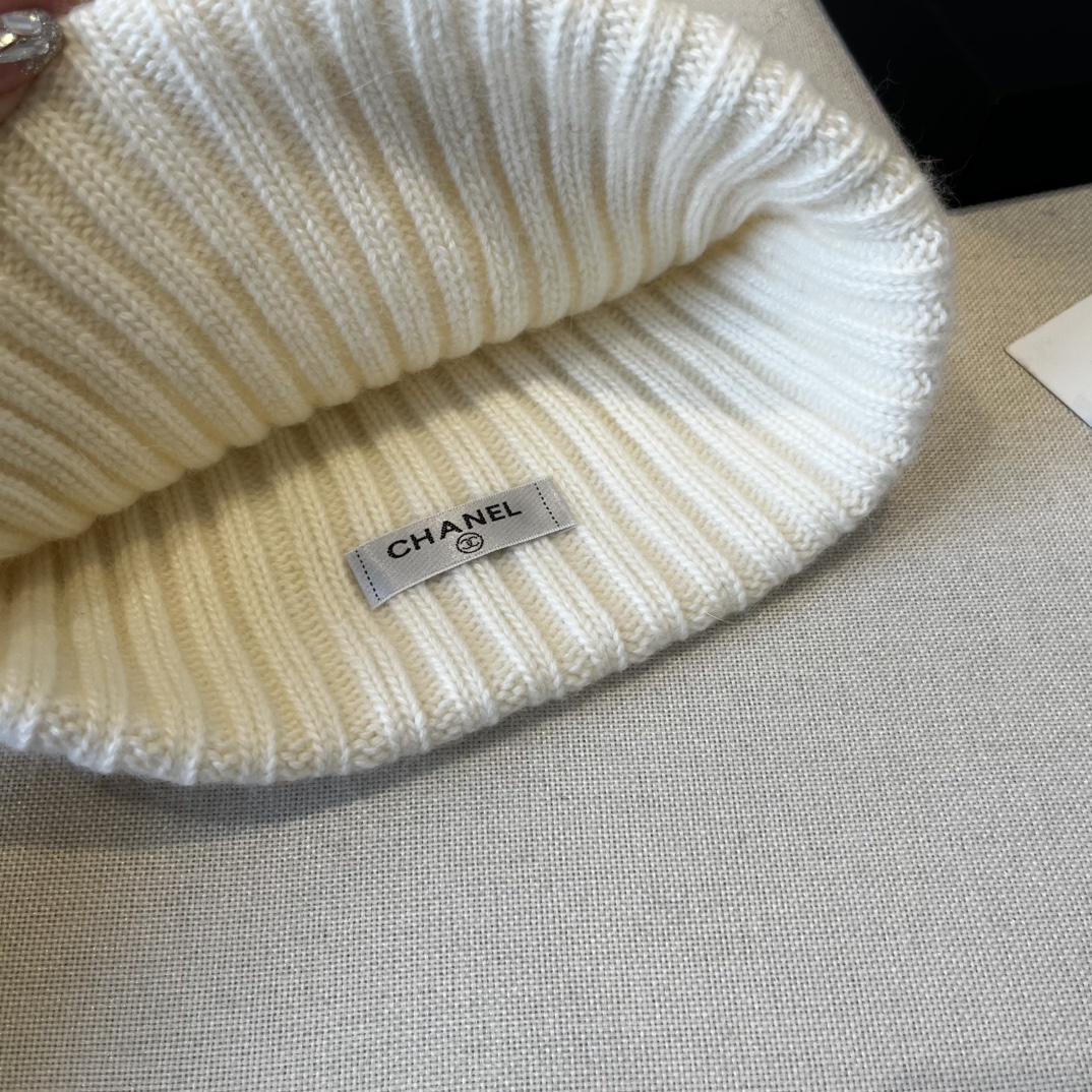 🆕

Chanel香奈儿针织毛线帽