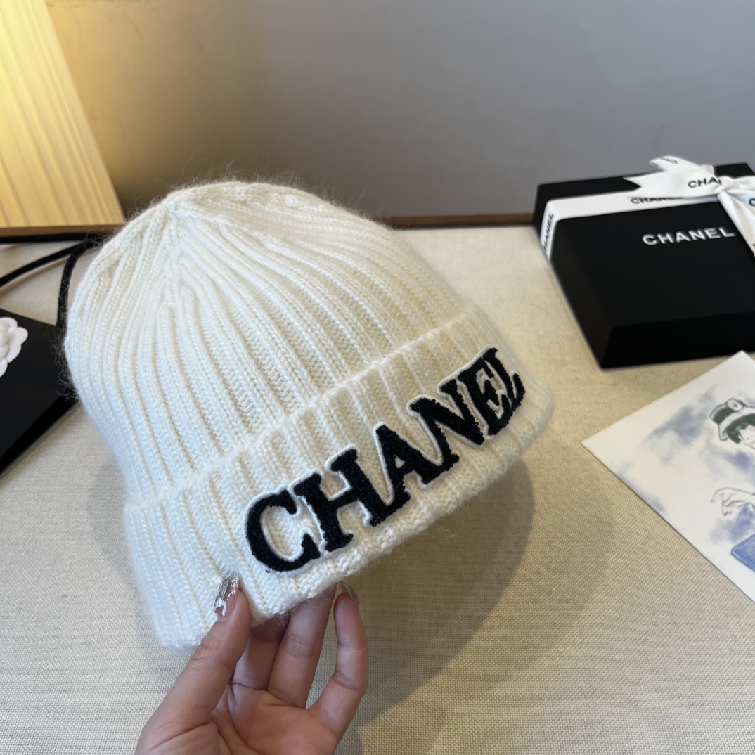 🆕

Chanel香奈儿针织毛线帽