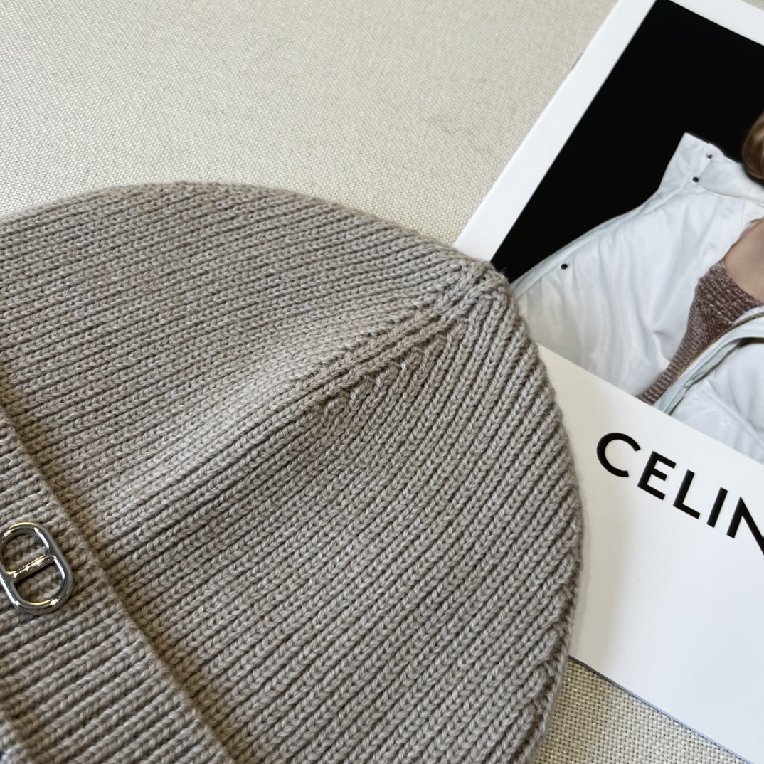 🆕

Hermes爱马仕新款针织毛线帽