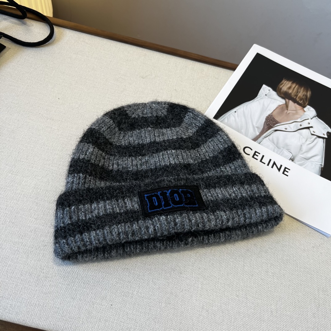 🆕

Dior Miss迪奥针织毛线帽，羊毛帽