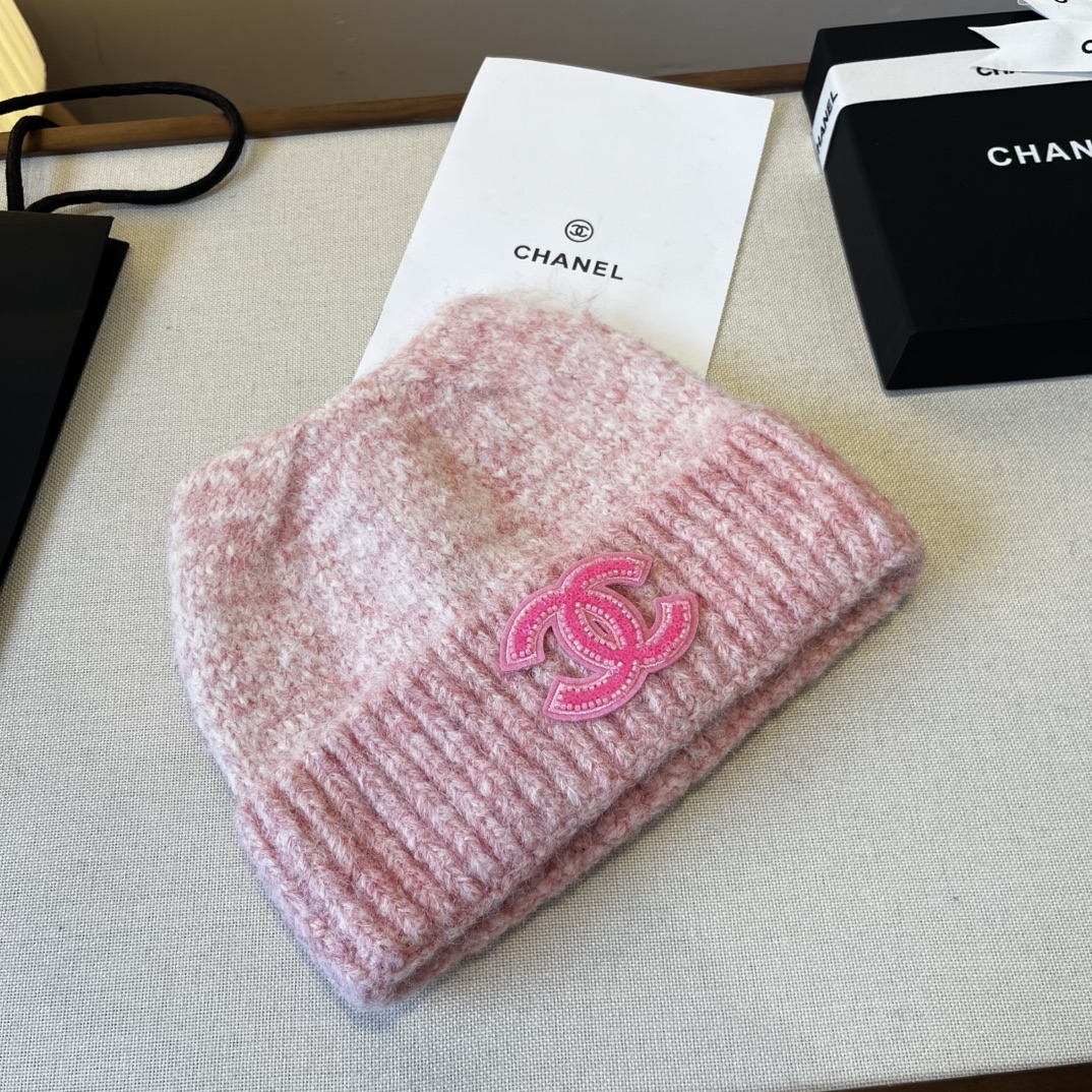 🆕

Chanel香奈儿秋冬款新款猫耳朵毛线帽, 百分百羊毛面料🐑