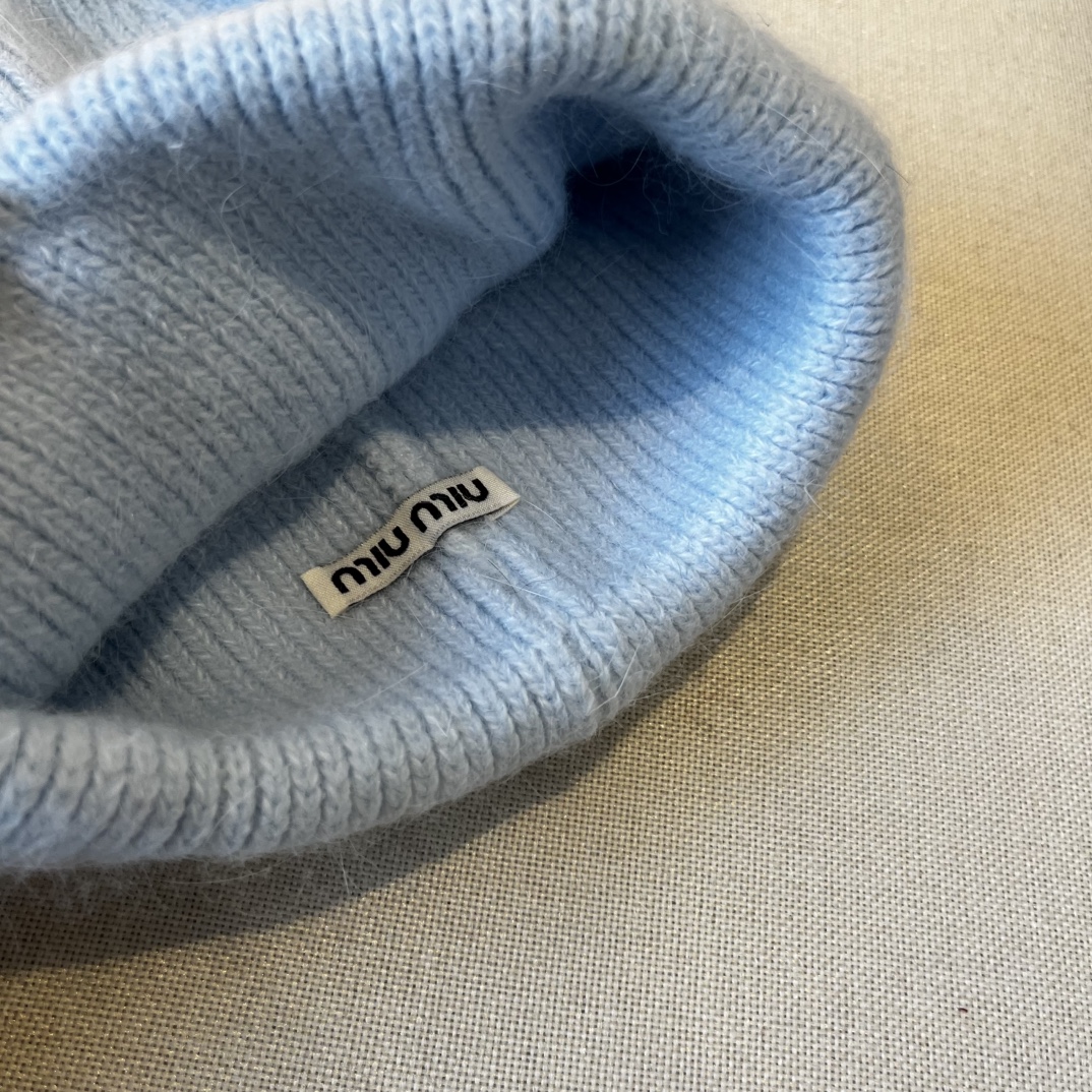 🆕

缪缪miumiu新款毛线帽