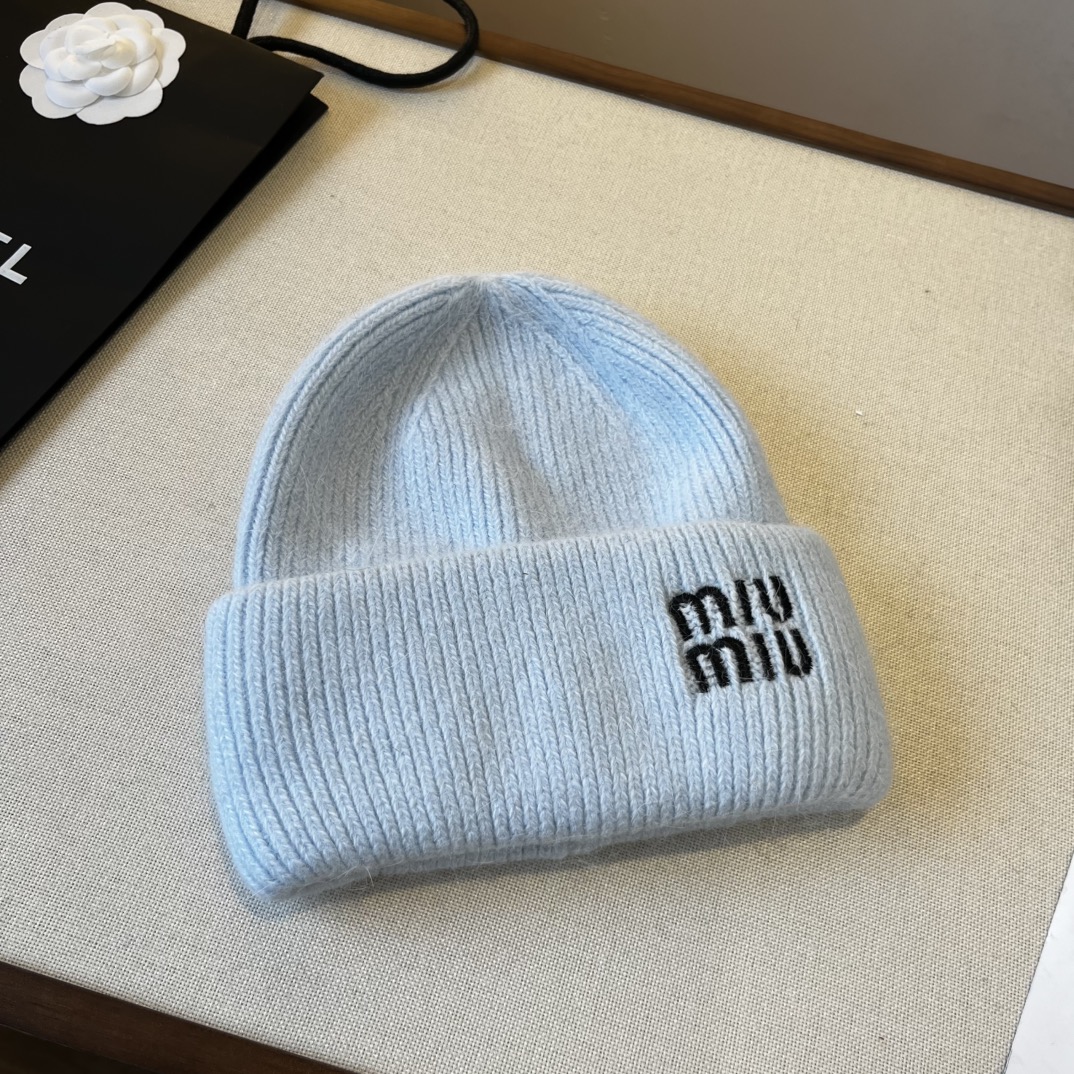 🆕

缪缪miumiu新款毛线帽