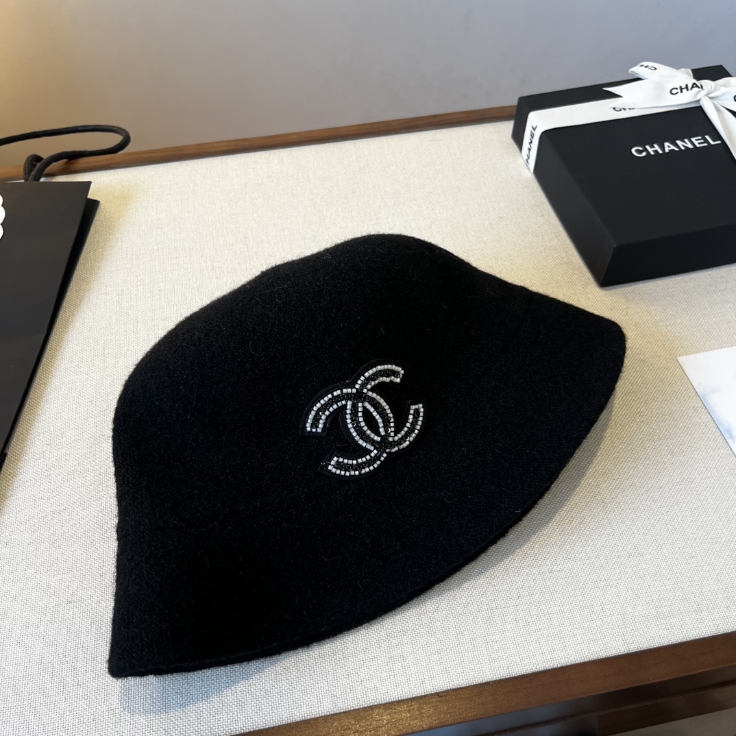 🆕

Chanel香奈儿新款羊毛渔夫帽 ,可折叠